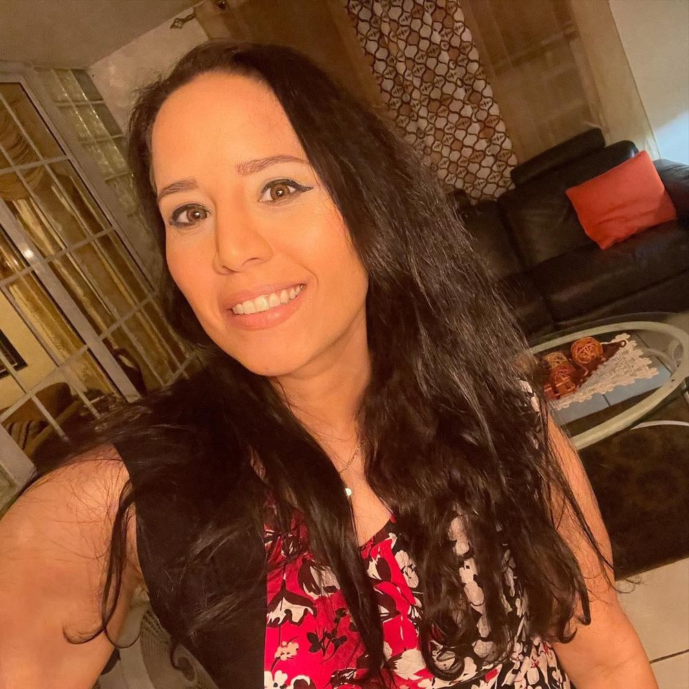 Meet your Posher, Melissa